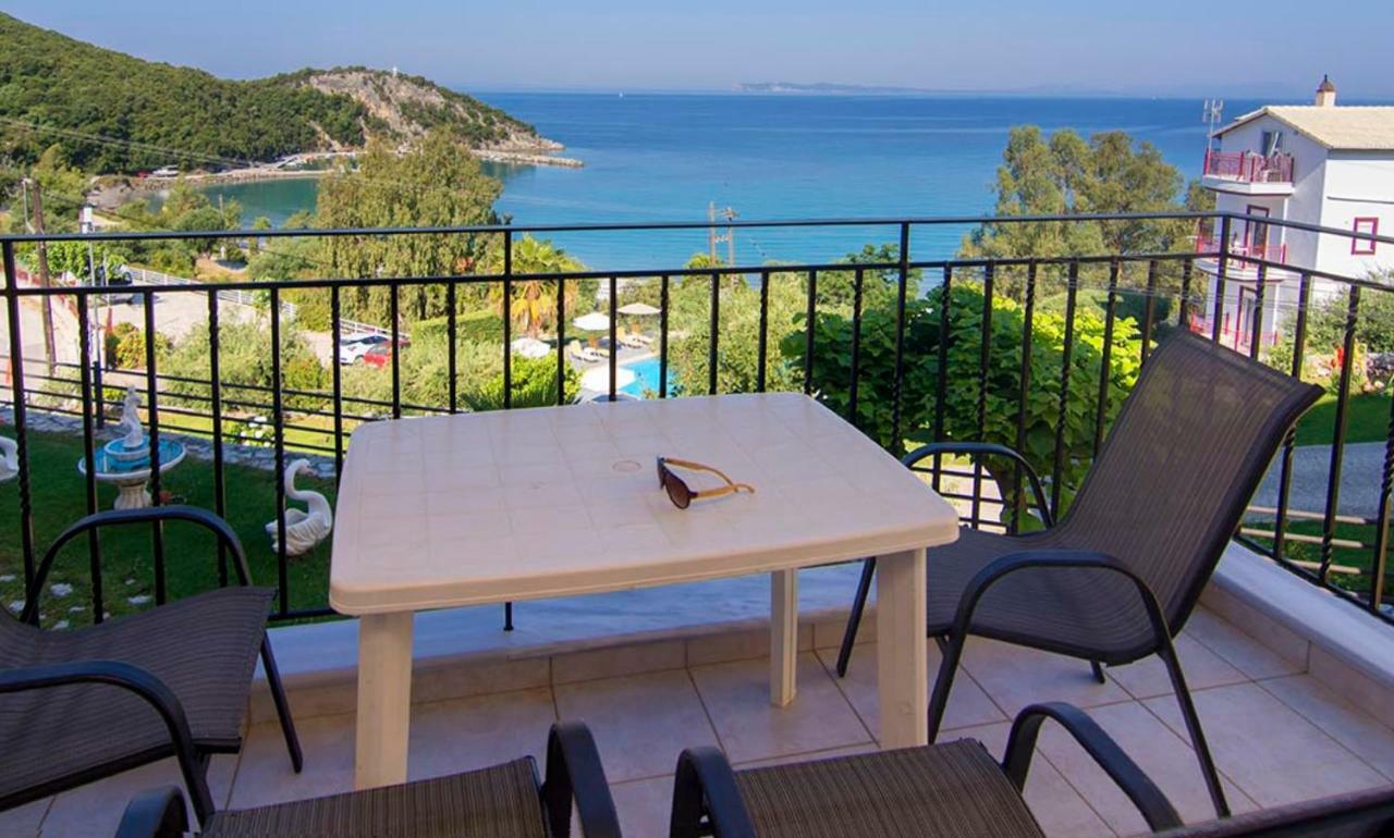 Alexios Apartments Perdika  Exterior foto